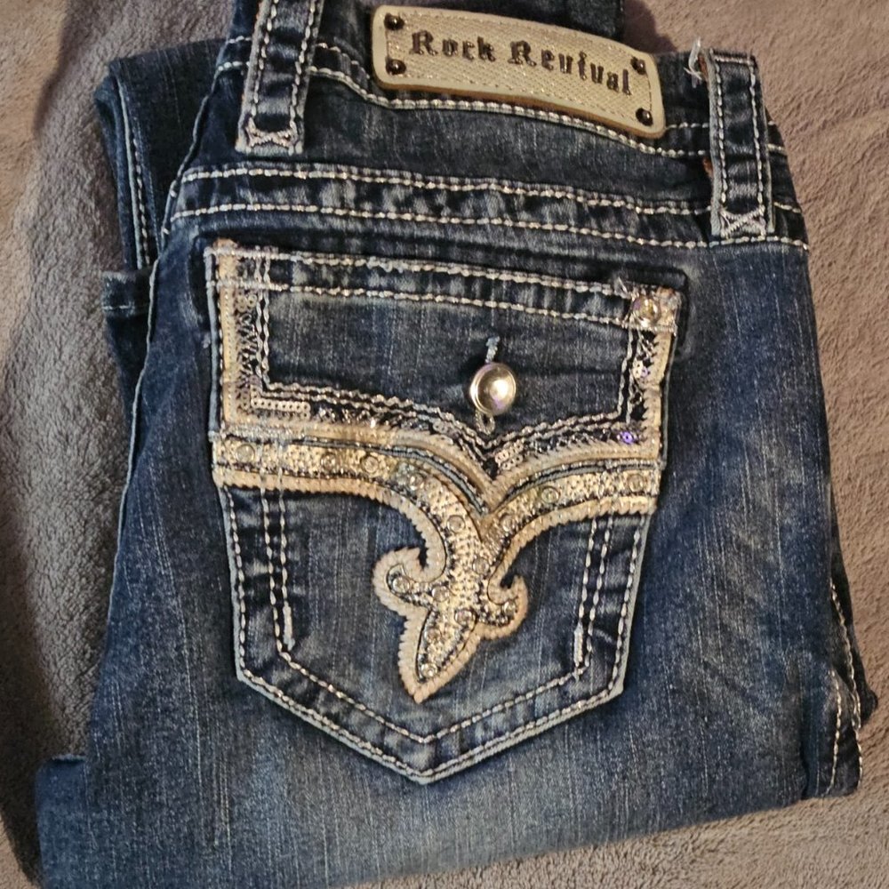 Rock Revival Betty Straight Size 30